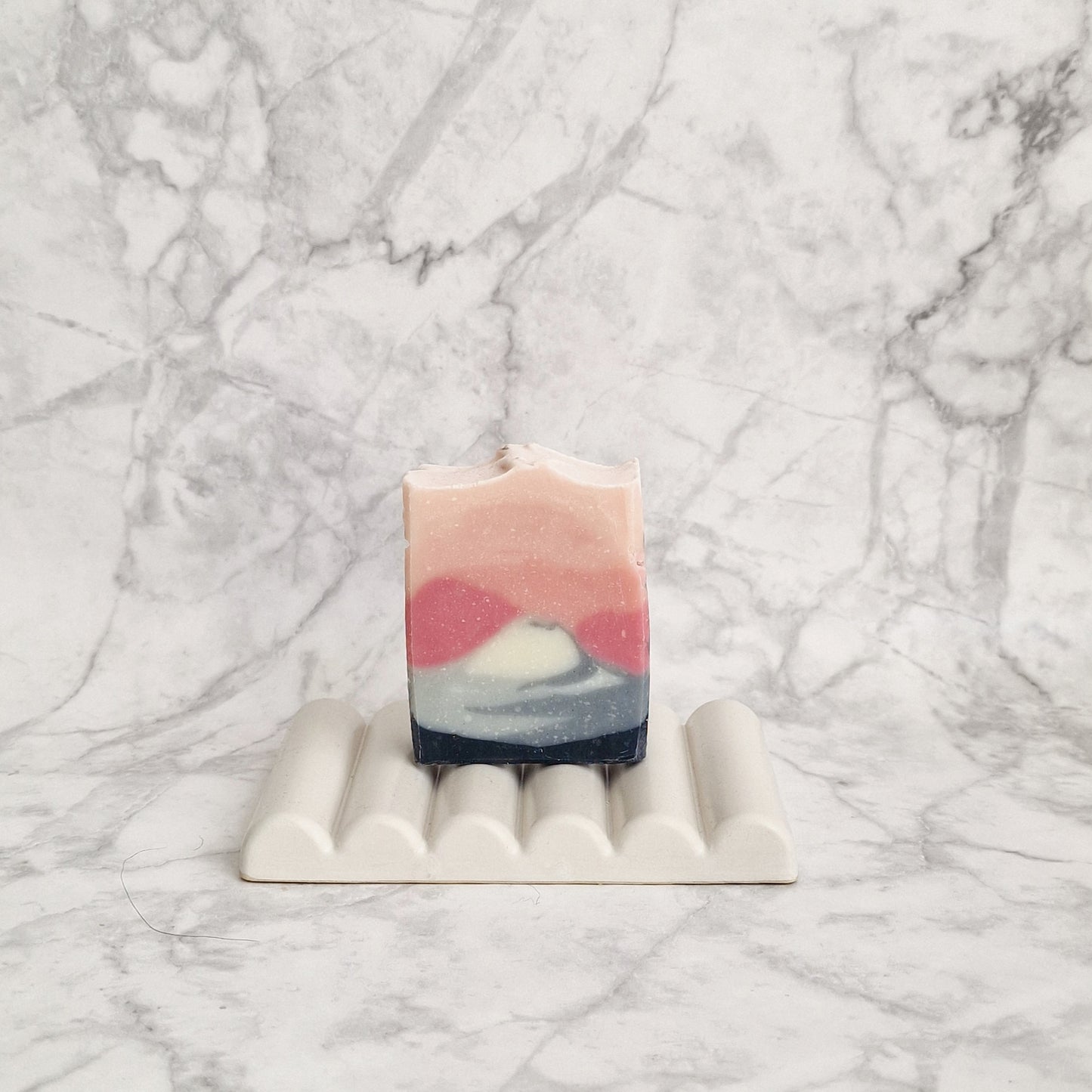 Hekla soap I Amyris, Elemi, Patchouli