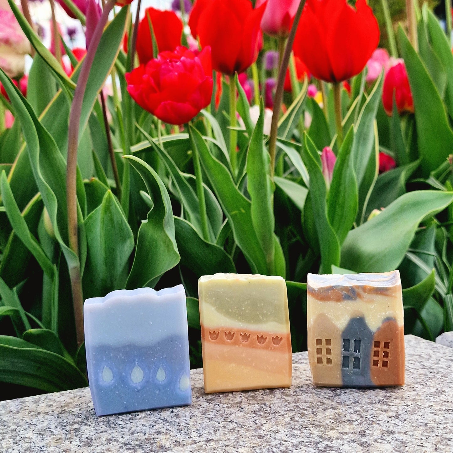 Tulp handmade soap | Mandarin, neroli and lavender