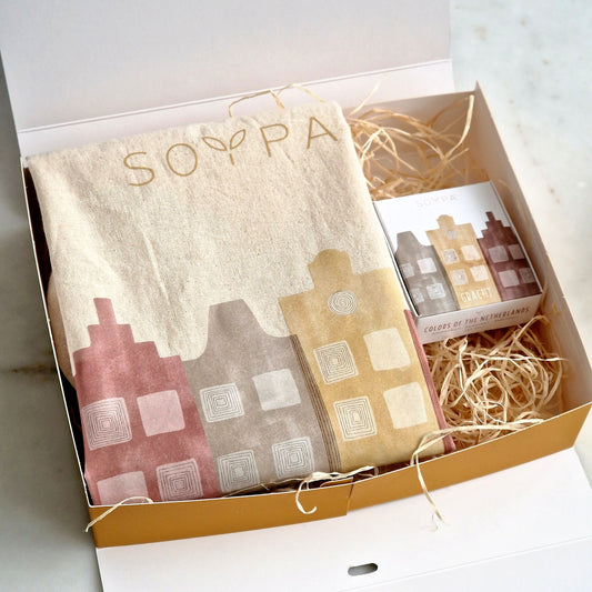 Gift box - Gracht handmade soap & Fairtrade tote bag